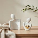 Escultura Abraço de Ouro - Bloomelier Decor